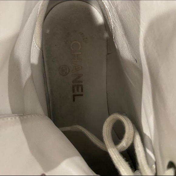 Chanel chain pearl combat boot - Picture 7 of 7